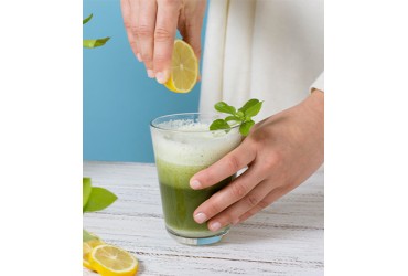 How Does Amla Juice Support Overall Health Naturally?