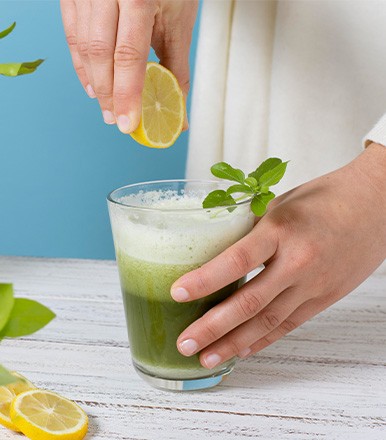 How Does Amla Juice Support Overall Health Naturally?